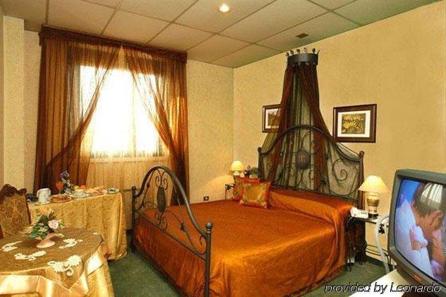Hotel Thp Bologna Carteria di Sesto Rastignano Zimmer foto