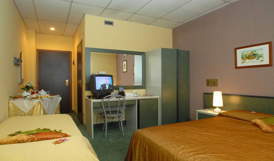 Hotel Thp Bologna Carteria di Sesto Rastignano Exterior foto