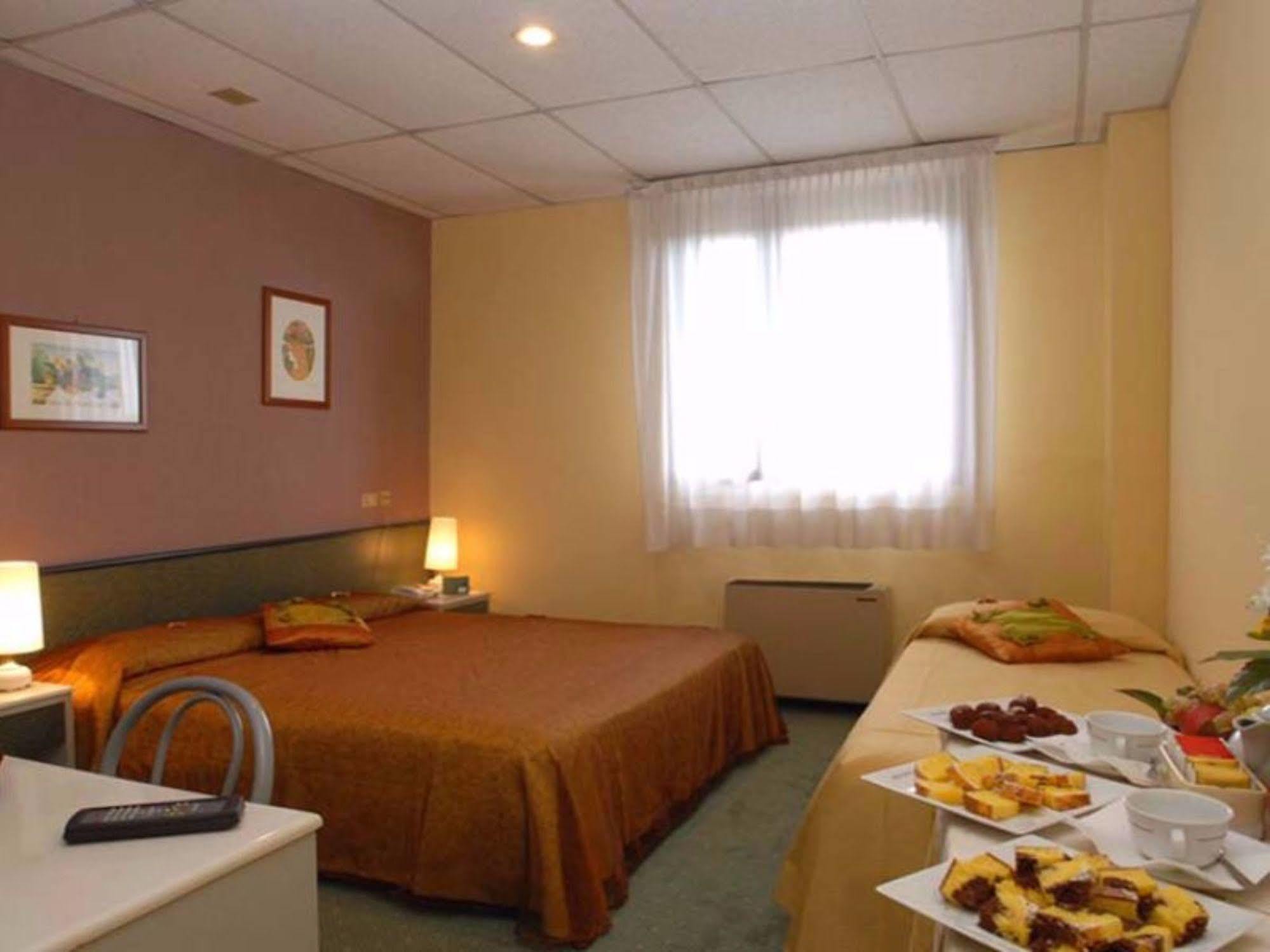Hotel Thp Bologna Carteria di Sesto Rastignano Zimmer foto
